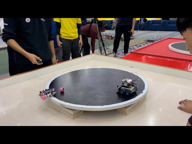 Robo Sumo — Autonomous Robot Combat | Kelajak Muhandislari